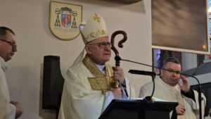 Read more about the article Zaproszenie na Złoty Jubileusz Kapłaństwa Biskupa Edwarda Dajczaka