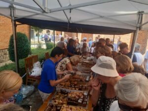 Read more about the article Świąteczny kiermasz Akcji Katolickiej