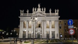 Read more about the article Bazylika Św Jana na Lateranie