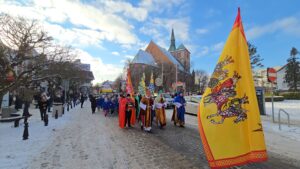 Read more about the article VI Orszak Trzech Króli w Kołobrzegu