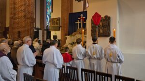 Read more about the article Droga Krzyżowa w Godzinie Śmierci Pana Jezusa